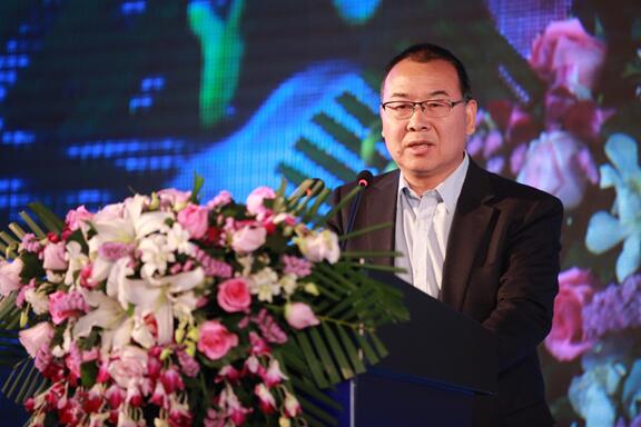 张盛忠.jpg